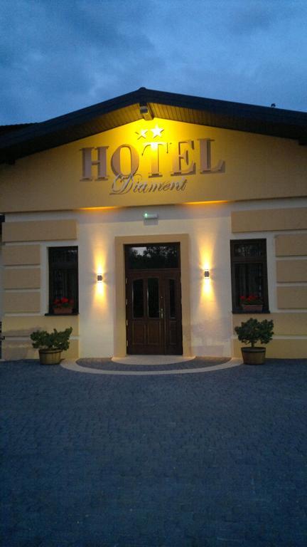 Hotel Diament - Zajazd U Przemka Zgierz Dış mekan fotoğraf